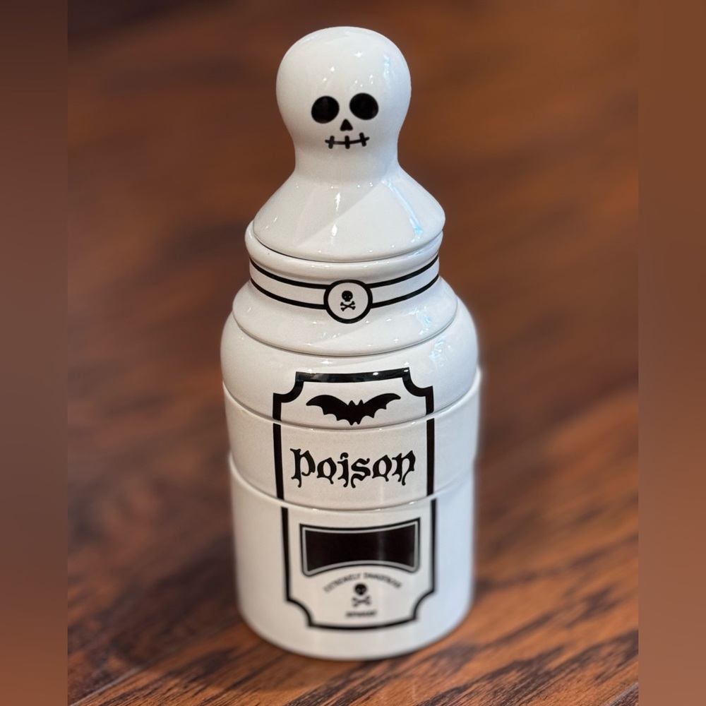{Stir} HALLOWEEN Poison Measuring Cups SKELETON BAT Barware kitchen Spooky